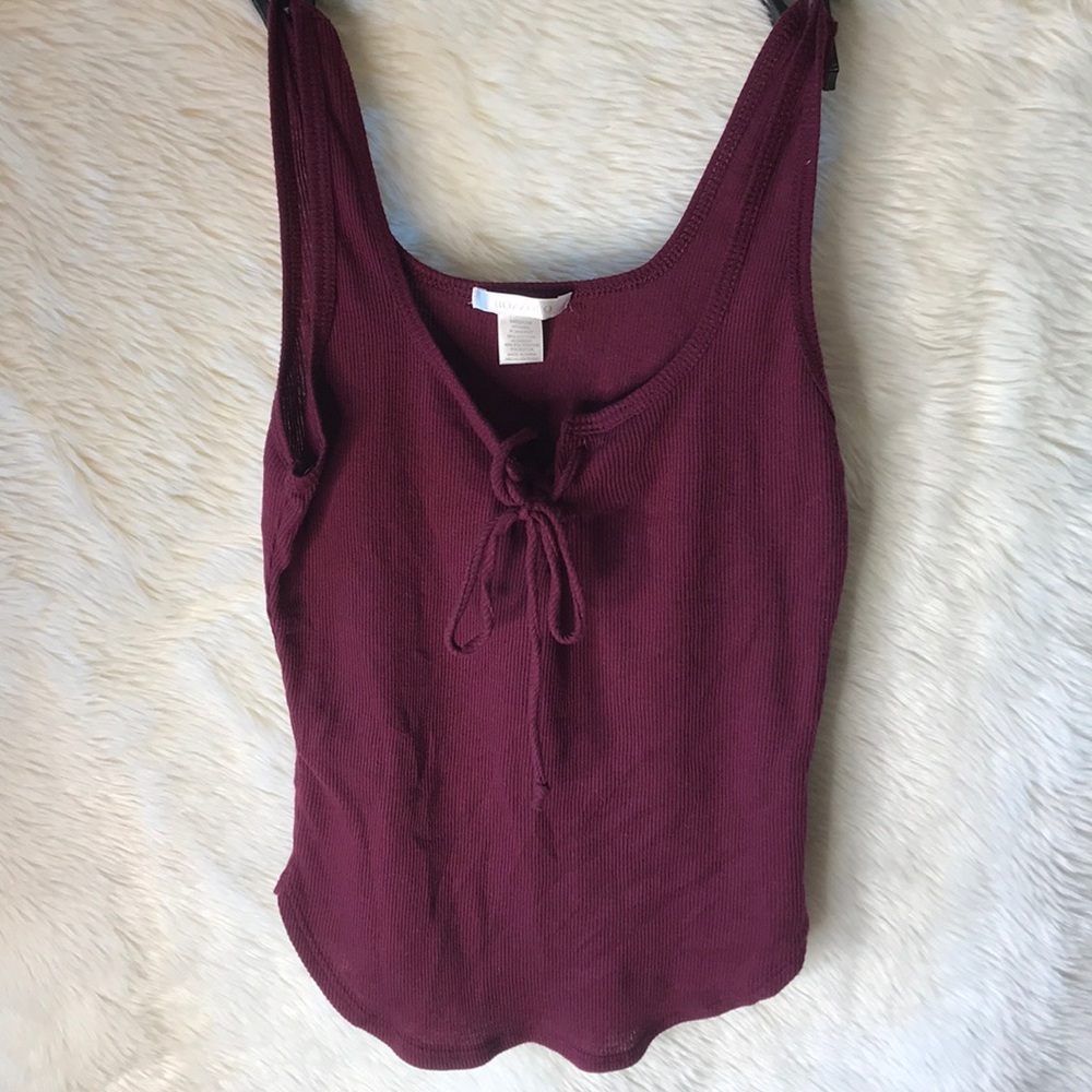 Burgundy tank top ❤️